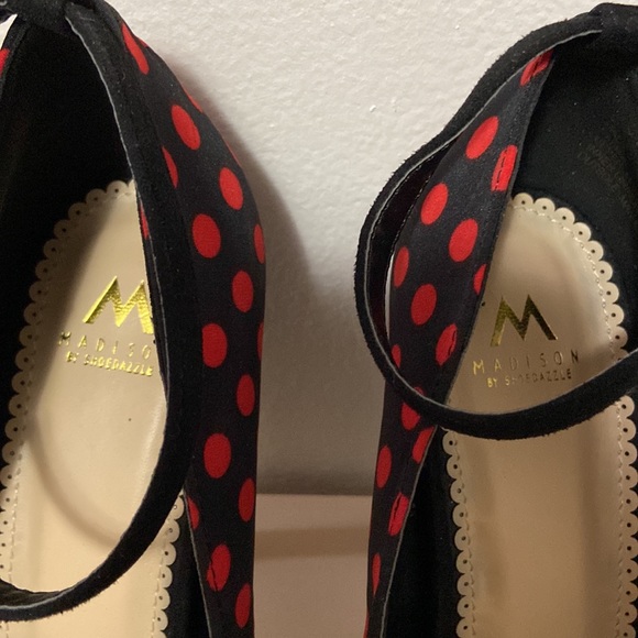 Shoedazzle polka dot heels 8 - Picture 4 of 10